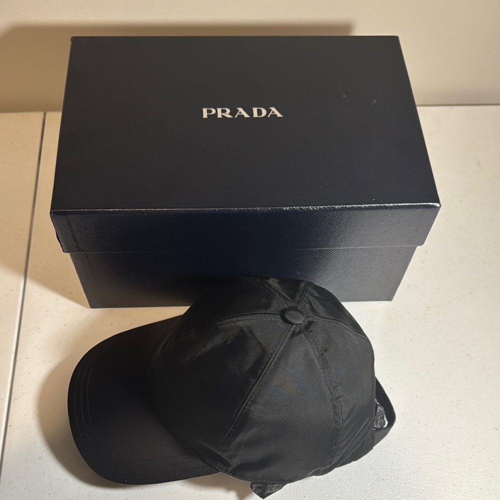 Prada Black Nylon Cap size M - Picture 3 of 5